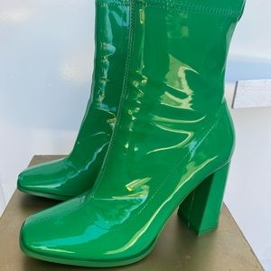 Azalea Wang boots